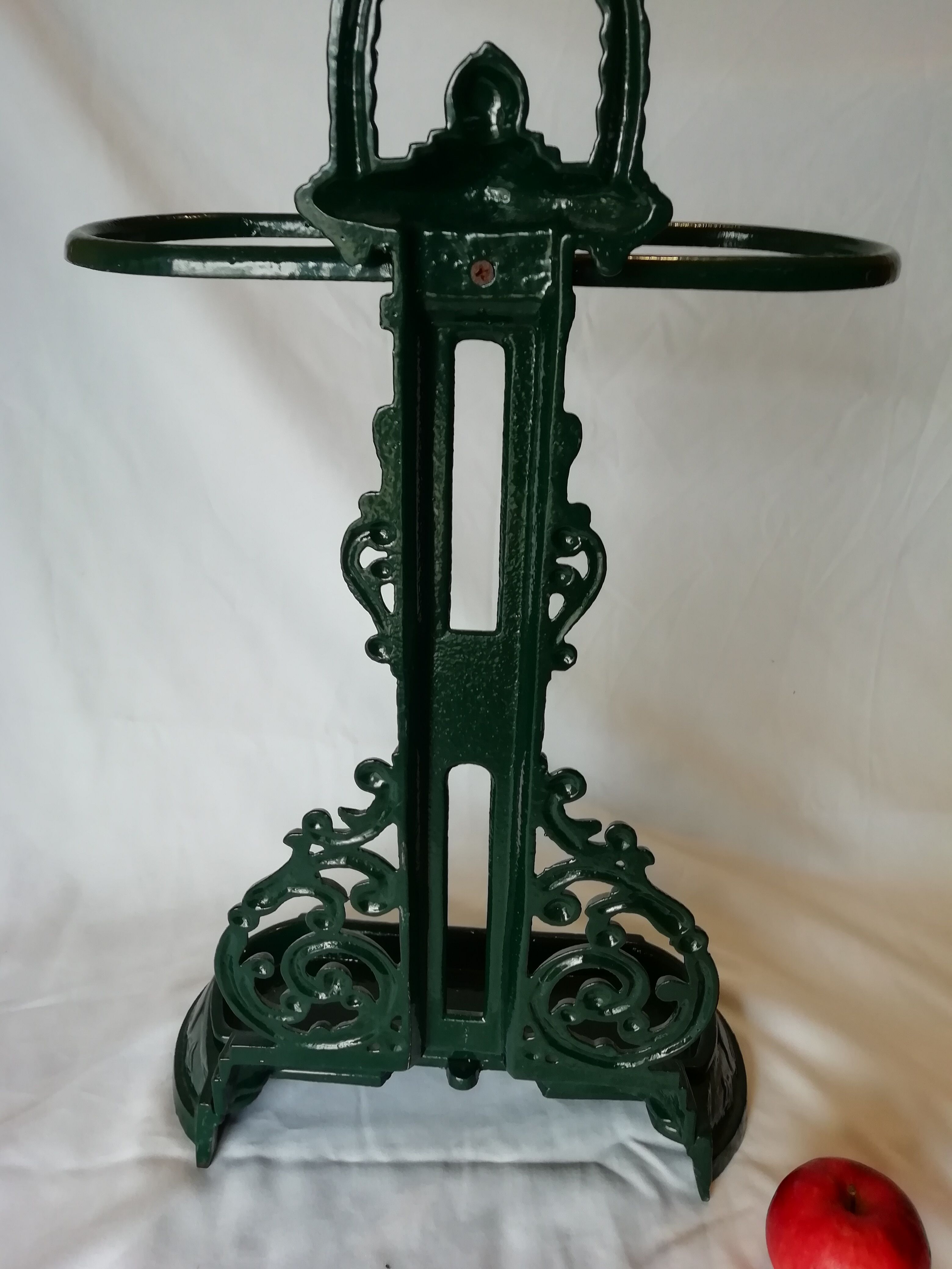 Green emailed cast iron umbrella door