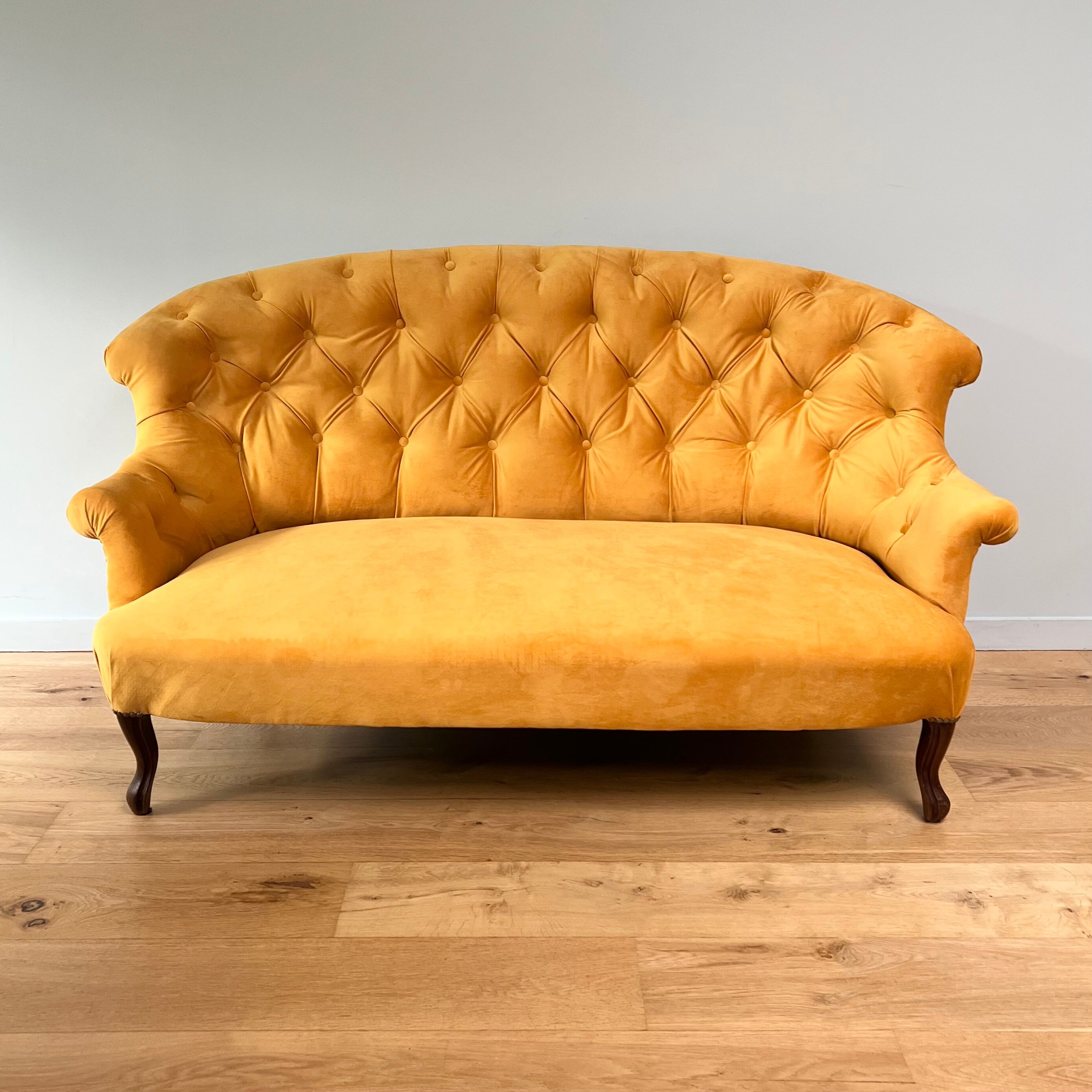 Napoleon III sofa