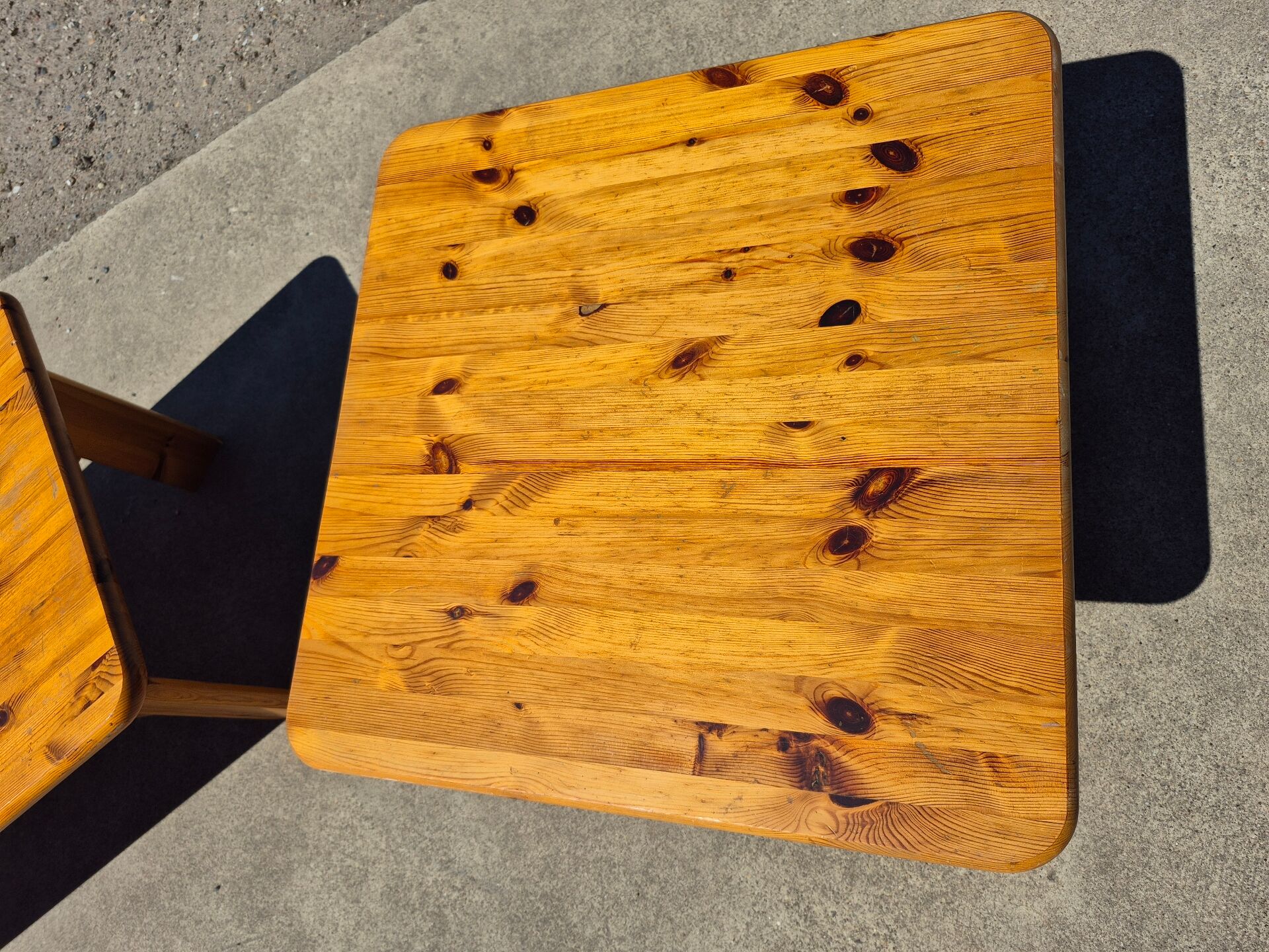 Vintage set pine coffee table and corner table