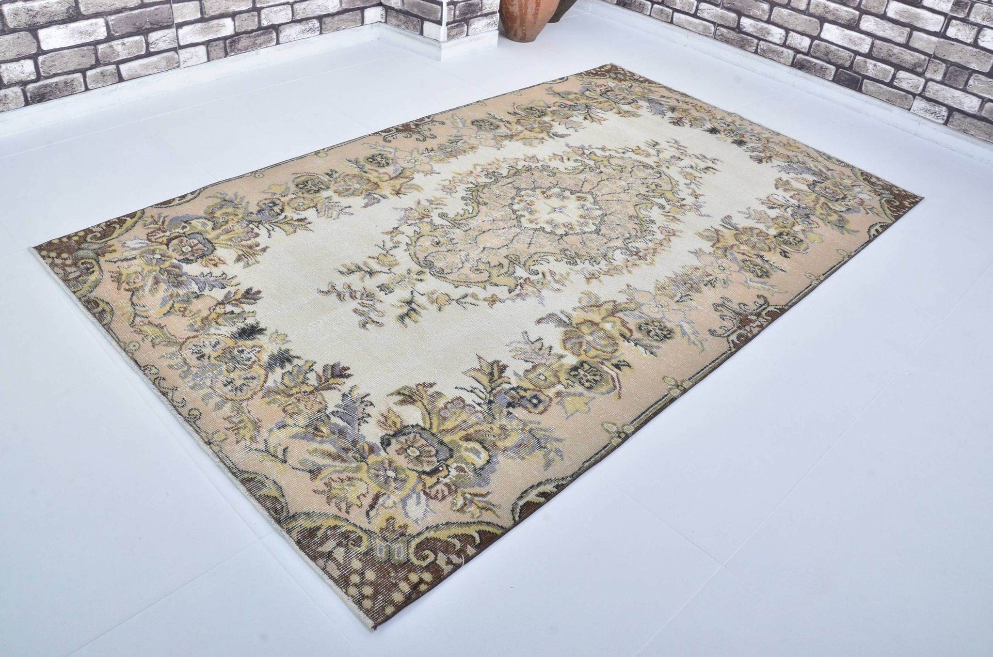 Oushak Turkish Vintage Rug sku 3100