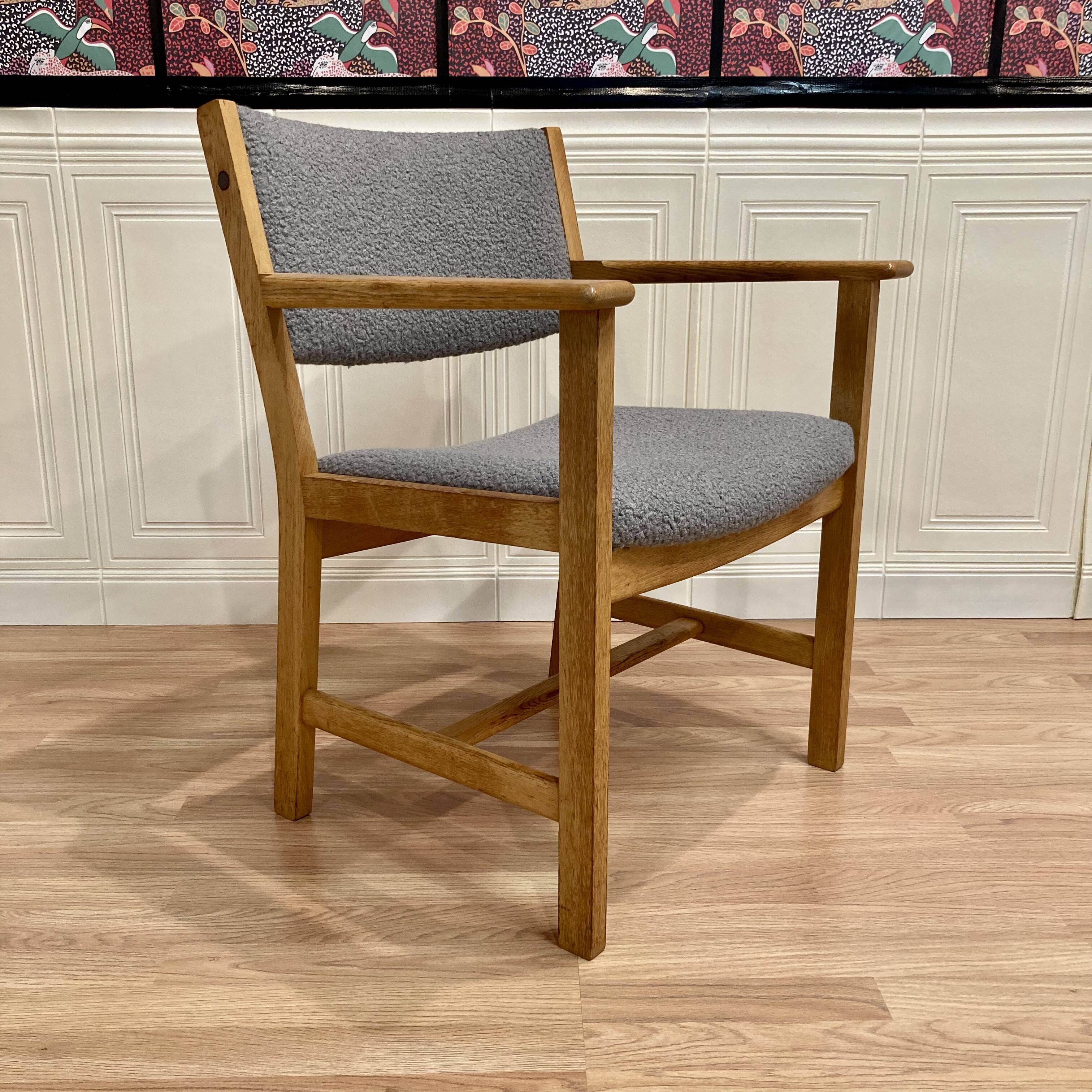 Scandinavian design armchair with "hans wegner" stamp 1960.