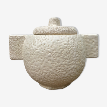 Covered pot in sandstone rectangular handle / white sugar bowl
