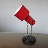 Table lamp in red lacquered aluminum and chromed metal