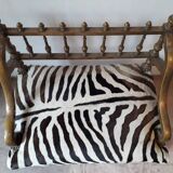 Henry II-style zebra bench and gilded wood