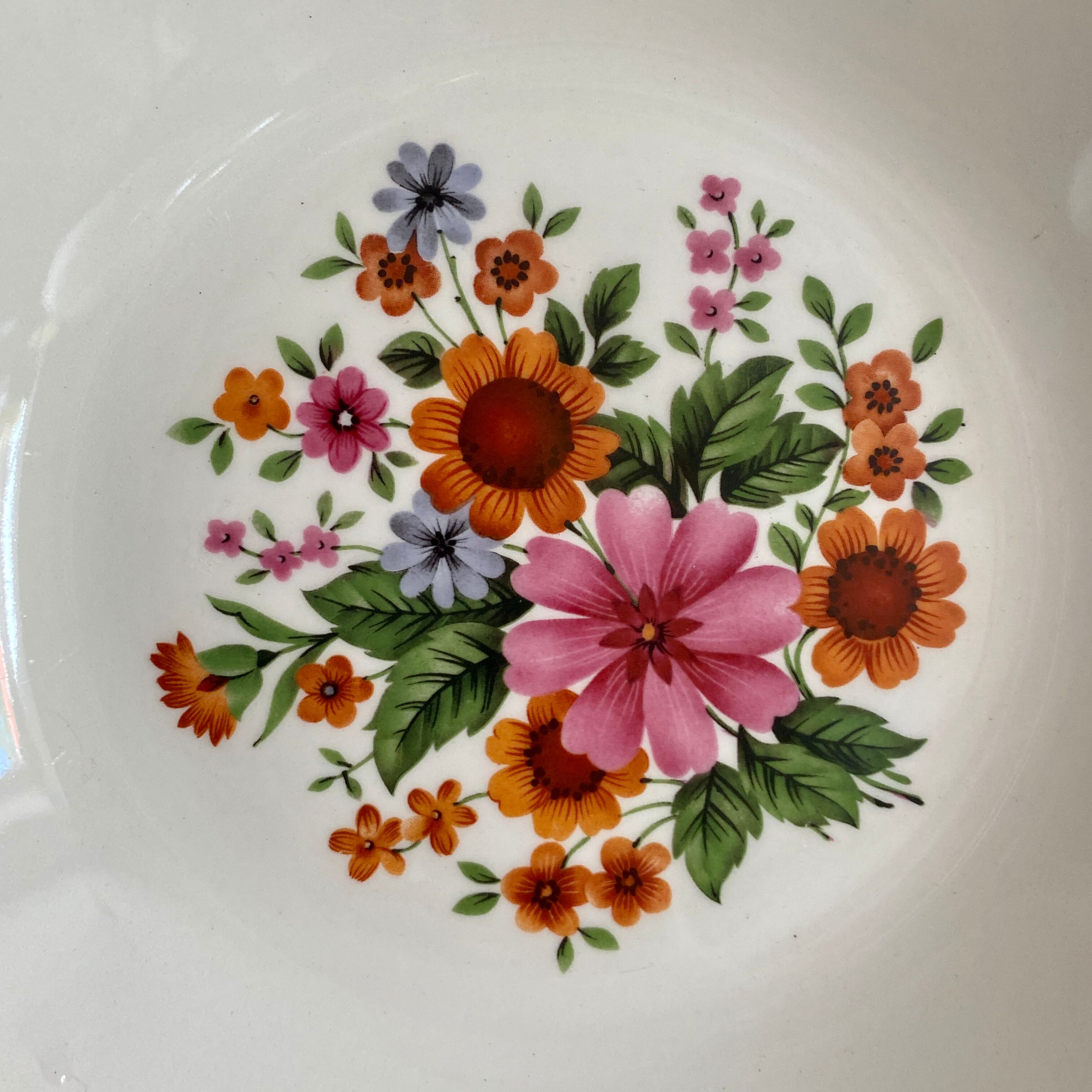 Batch of vintage Hollow Plates Gien