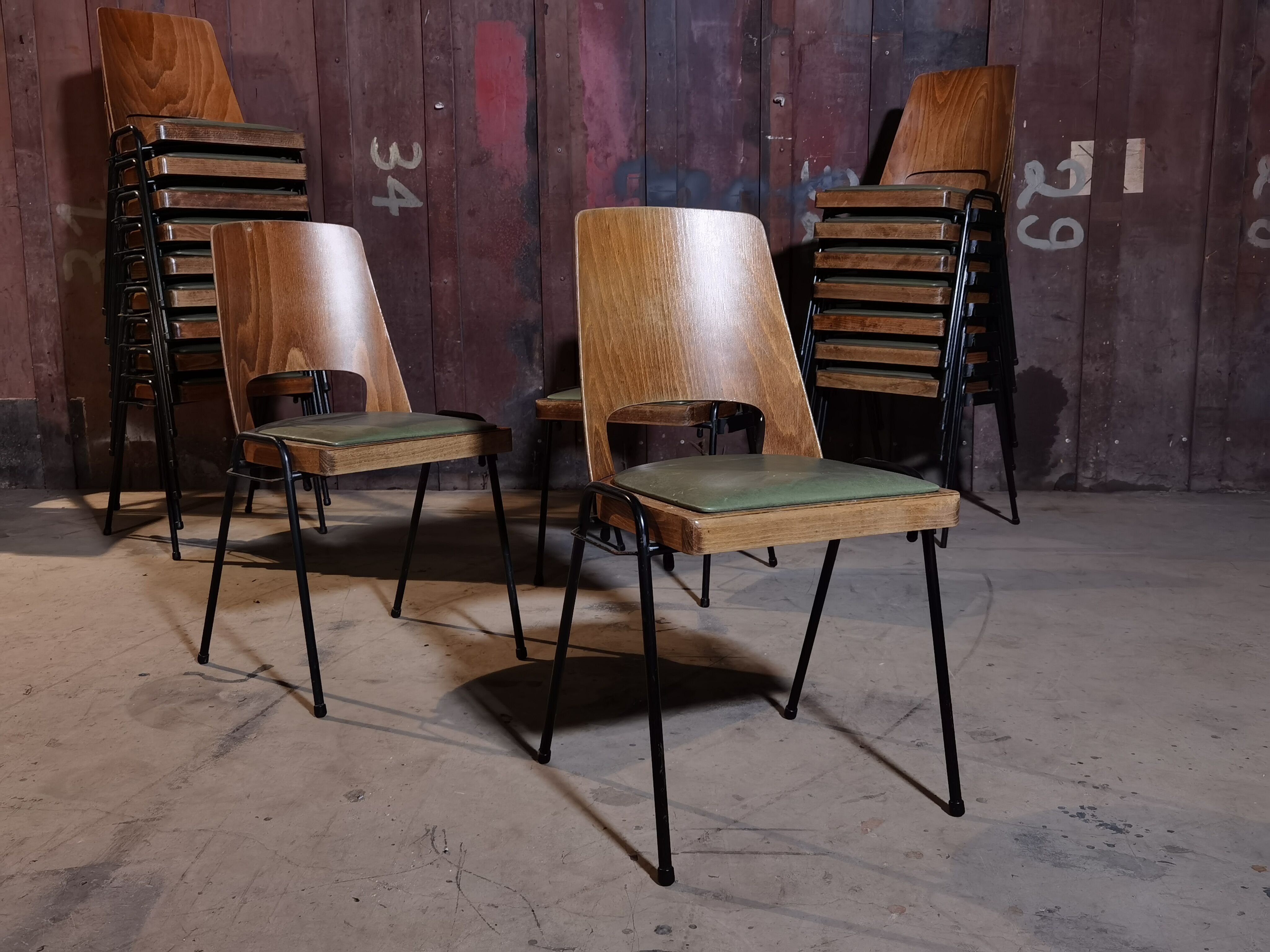 Lot of 19 chairs Baumann Manhattan skai green