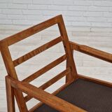 Années 1970, design danois par Illum Wikkelsø, modèle Capella pour Eliersen Møbler, bois de chêne.