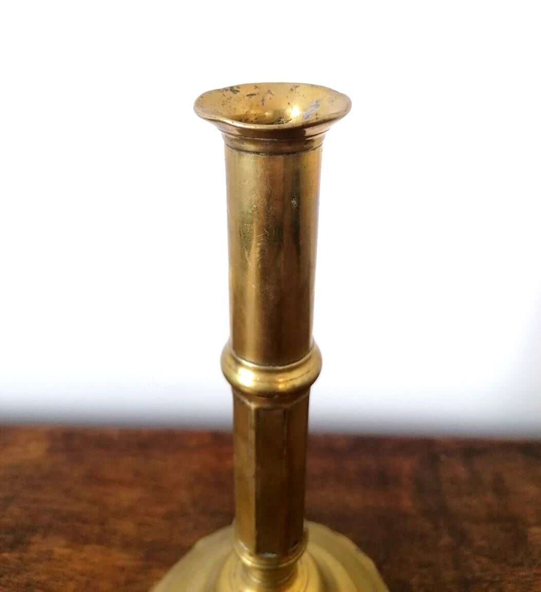 Brass push candle holder, nineteenth century