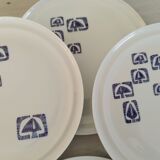 Flat plates in Paris porcelain decor Lima