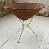 Wicker garden basket on tripod support