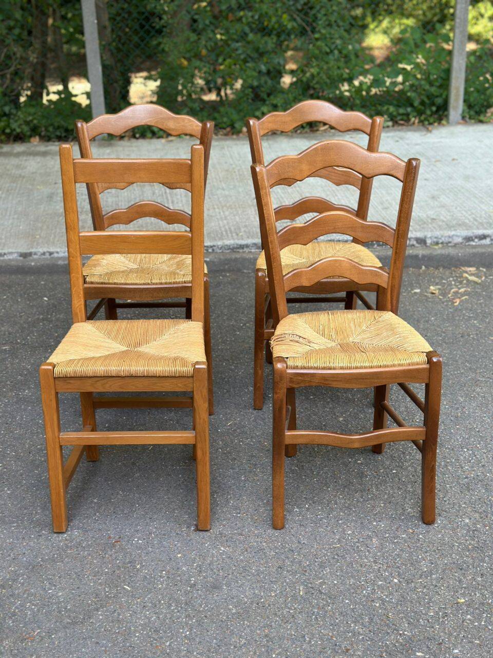 4 solid wood kitchen chairs with rush seats