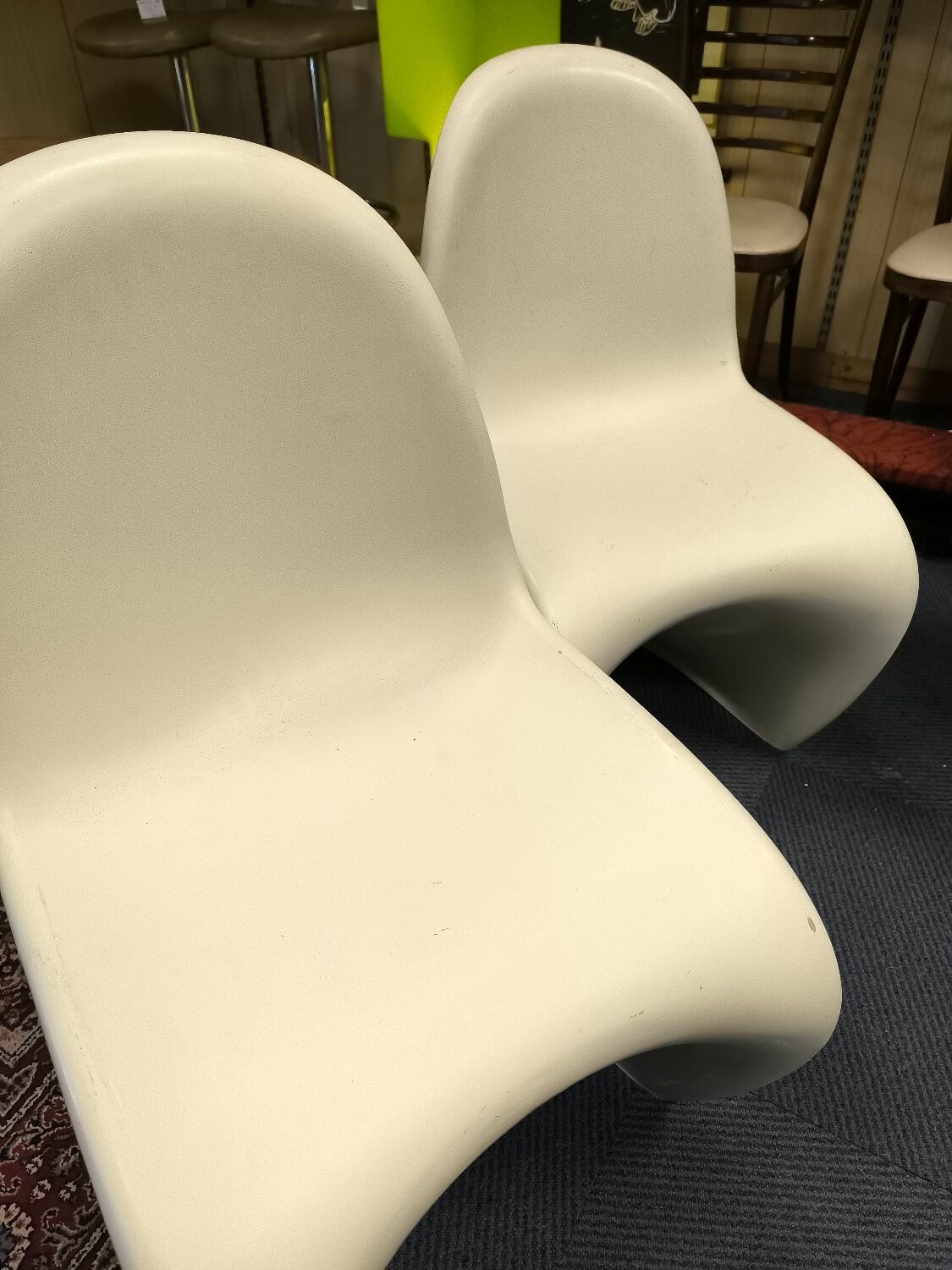 4 chaises en fibre type S-chair circa 1990