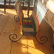 Magazine rack in scoubidou
