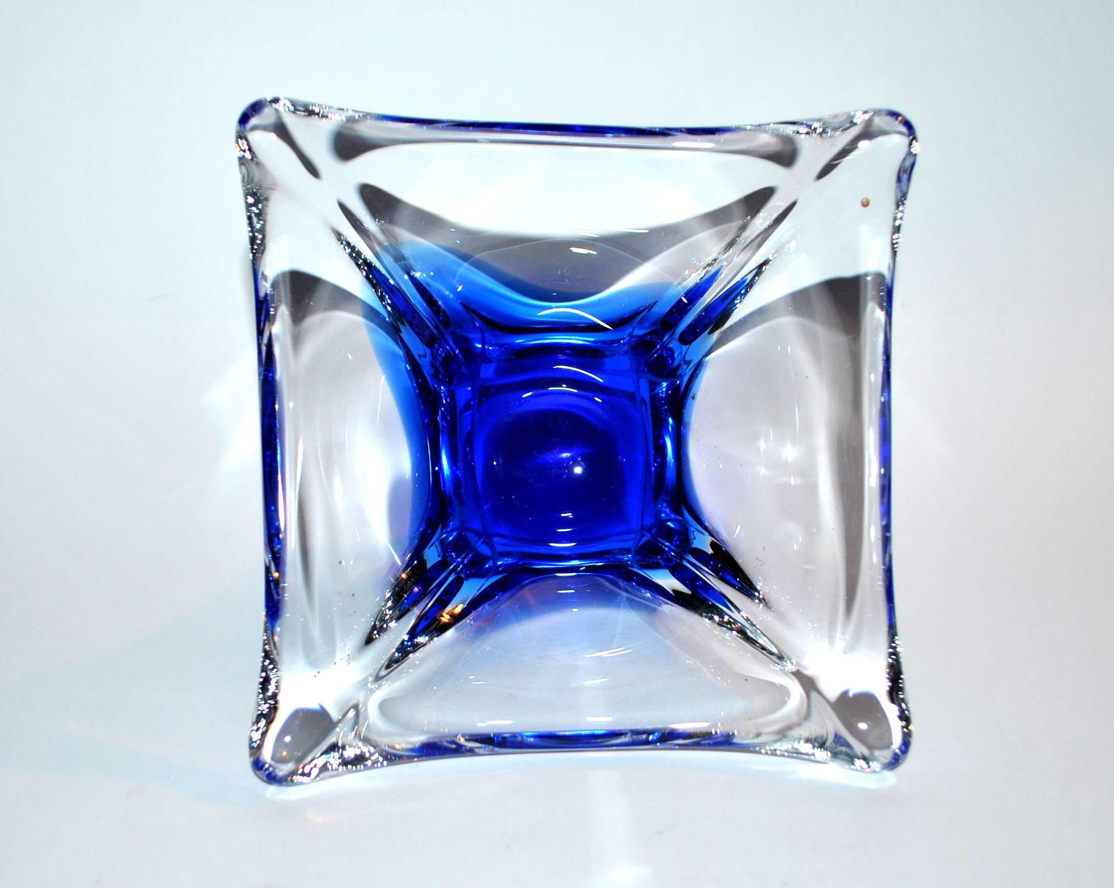 Vintage ashtray cut in Blue Murano crystal - Modernist pocket empty 1970-80