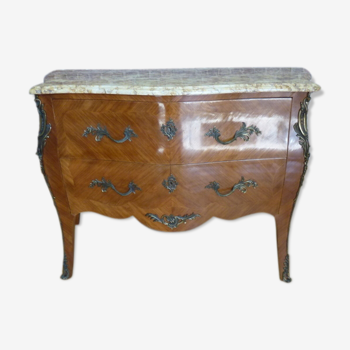 Ancienne commode de Louis XV en marqueterie et bronze