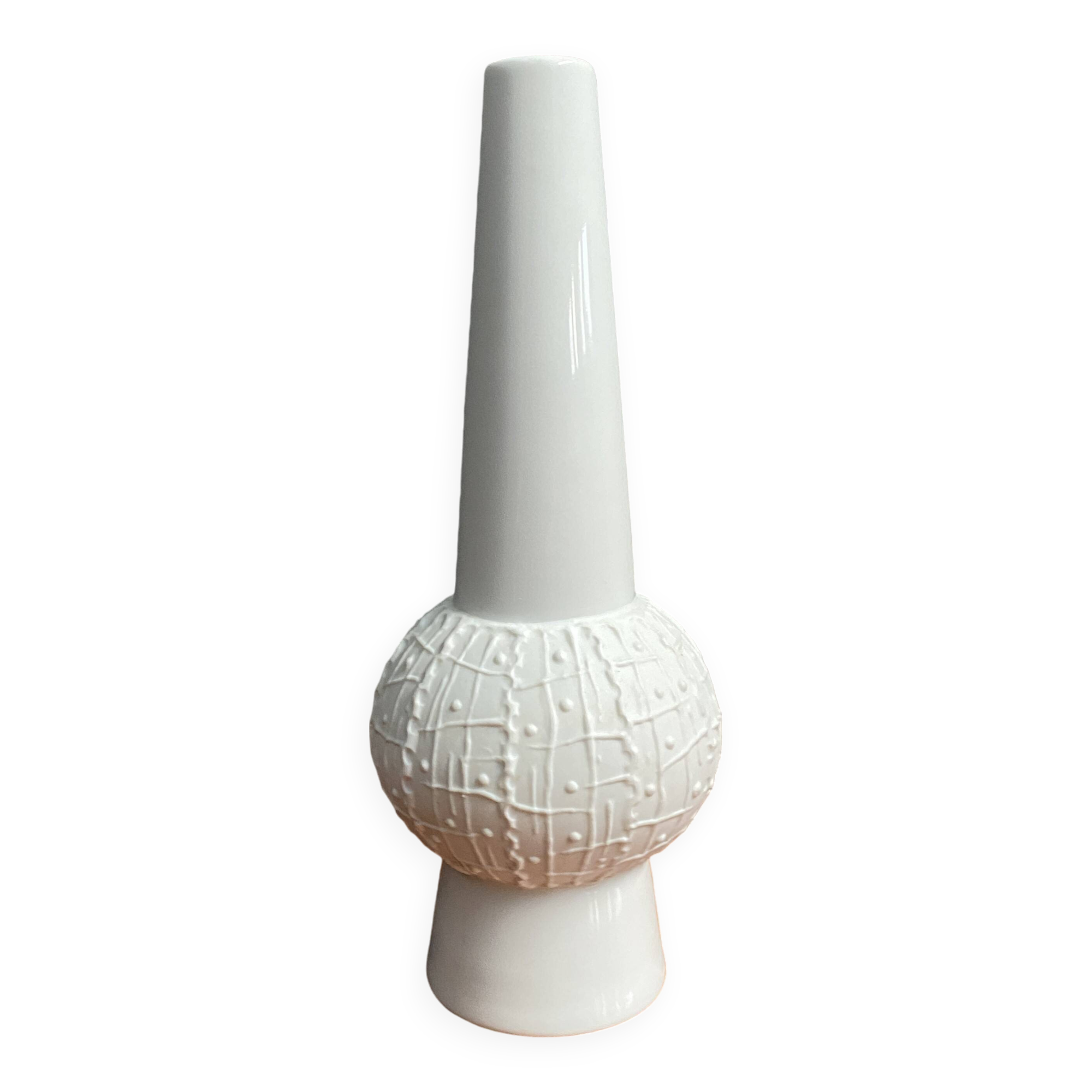 White bisuit ceramic vase by KPM 1960s