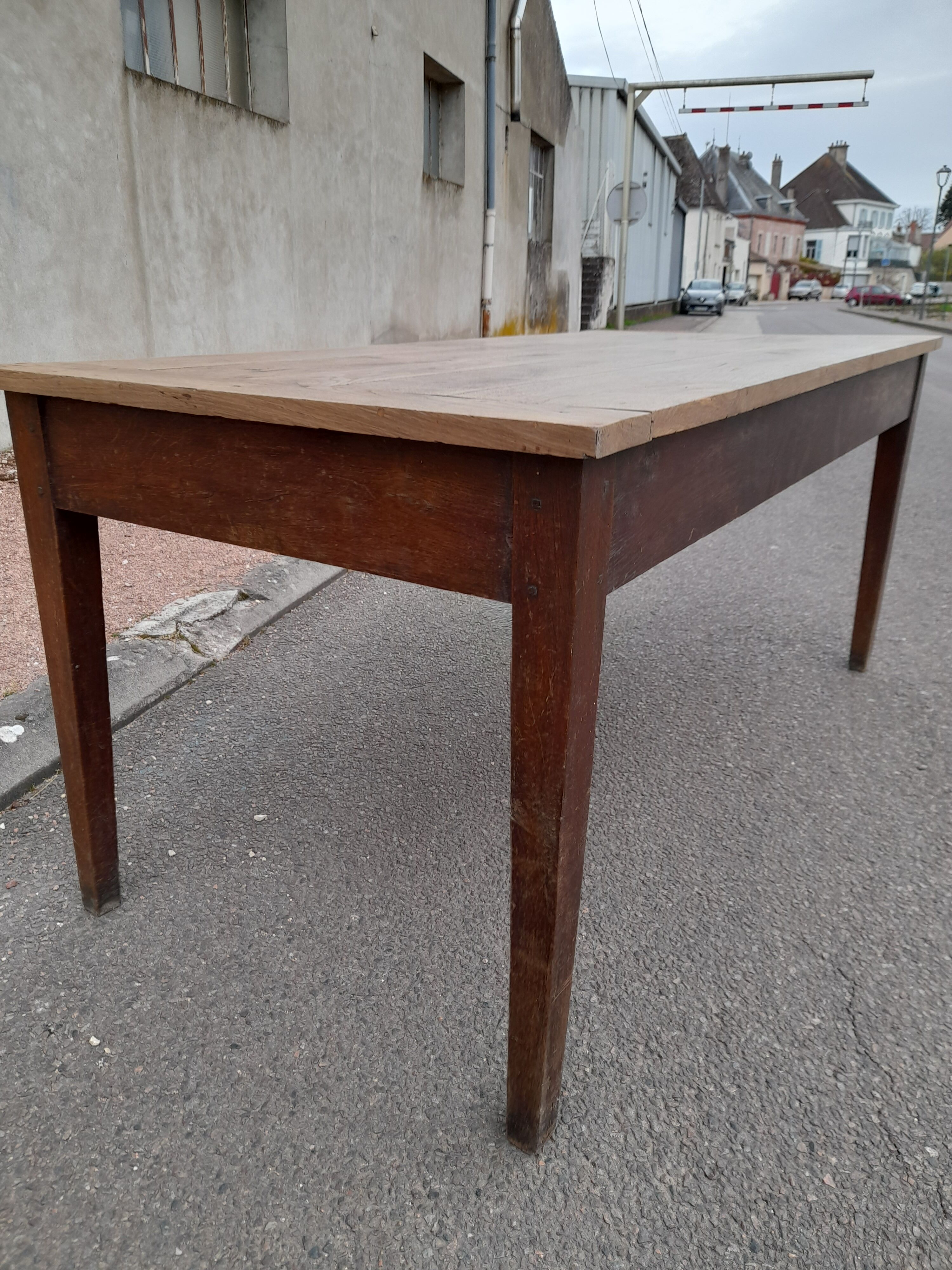 Old farm table 1900 in oak -1m67