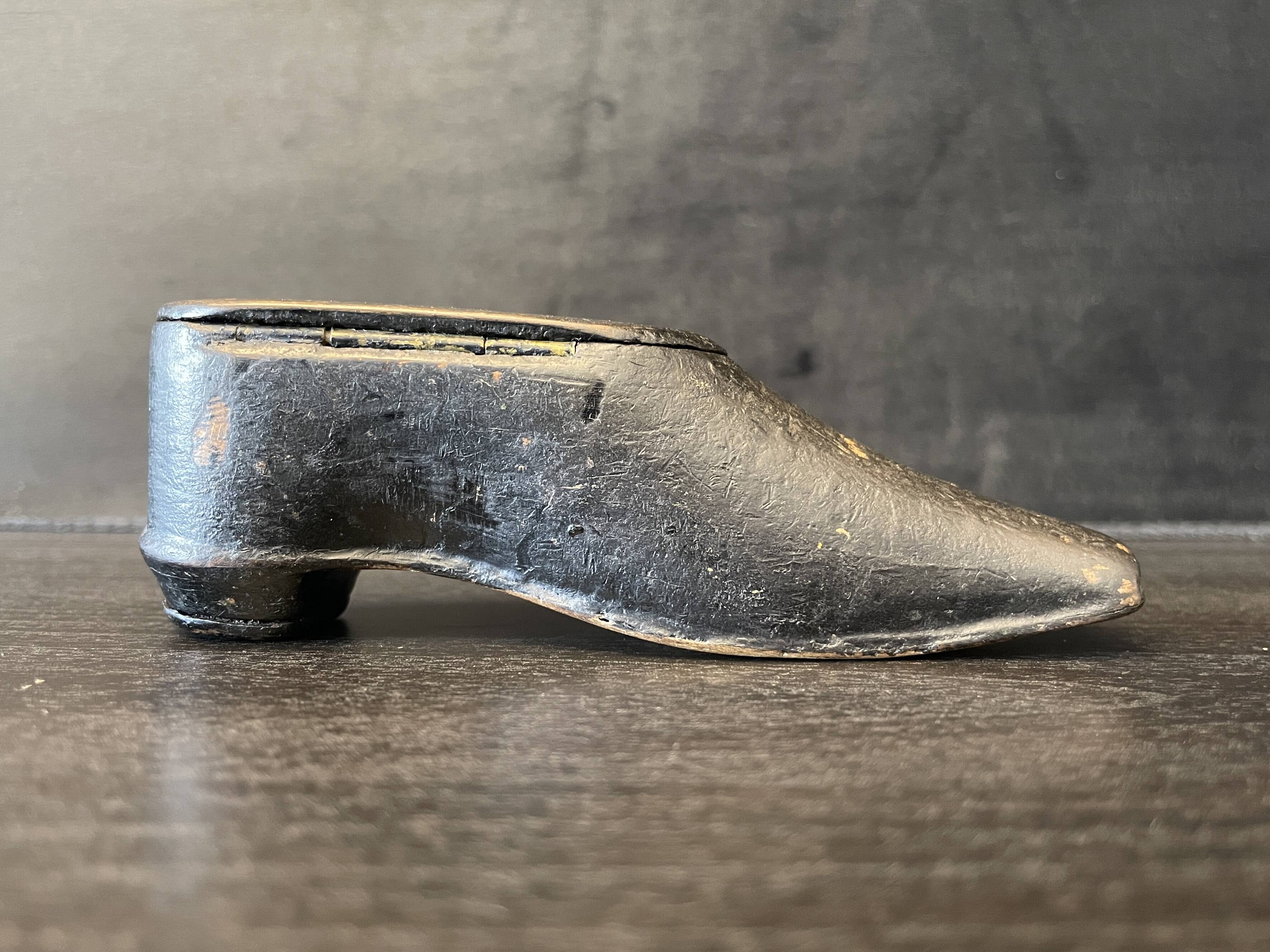 Victorian miniature shoe snuff box, 19th century, (1850, England)