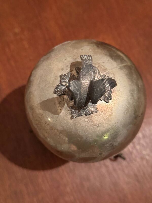Coquetier antique anglais