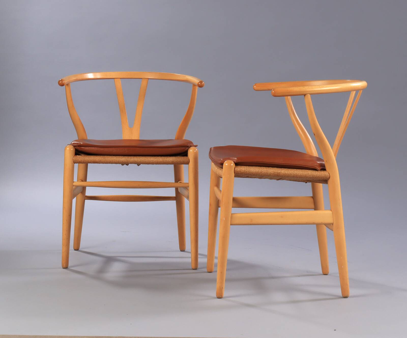 2 Wegner model Y chairs in beech