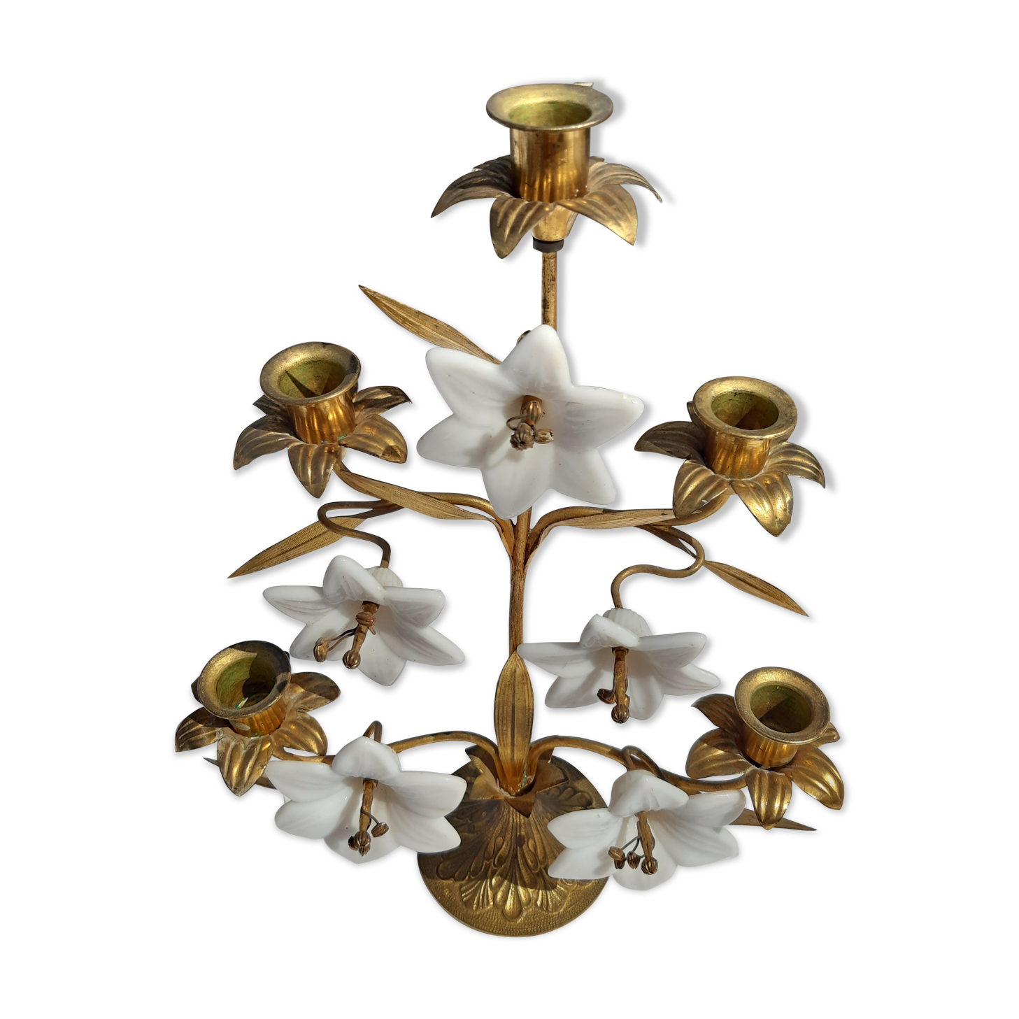 5 metal candles and opaline flower