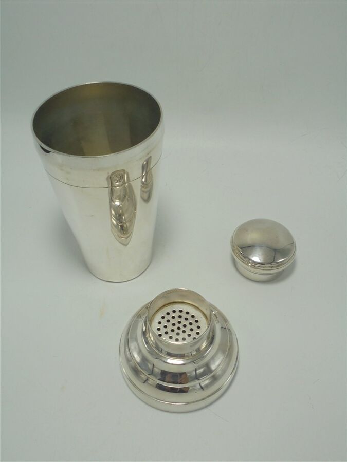 Silver metal shaker