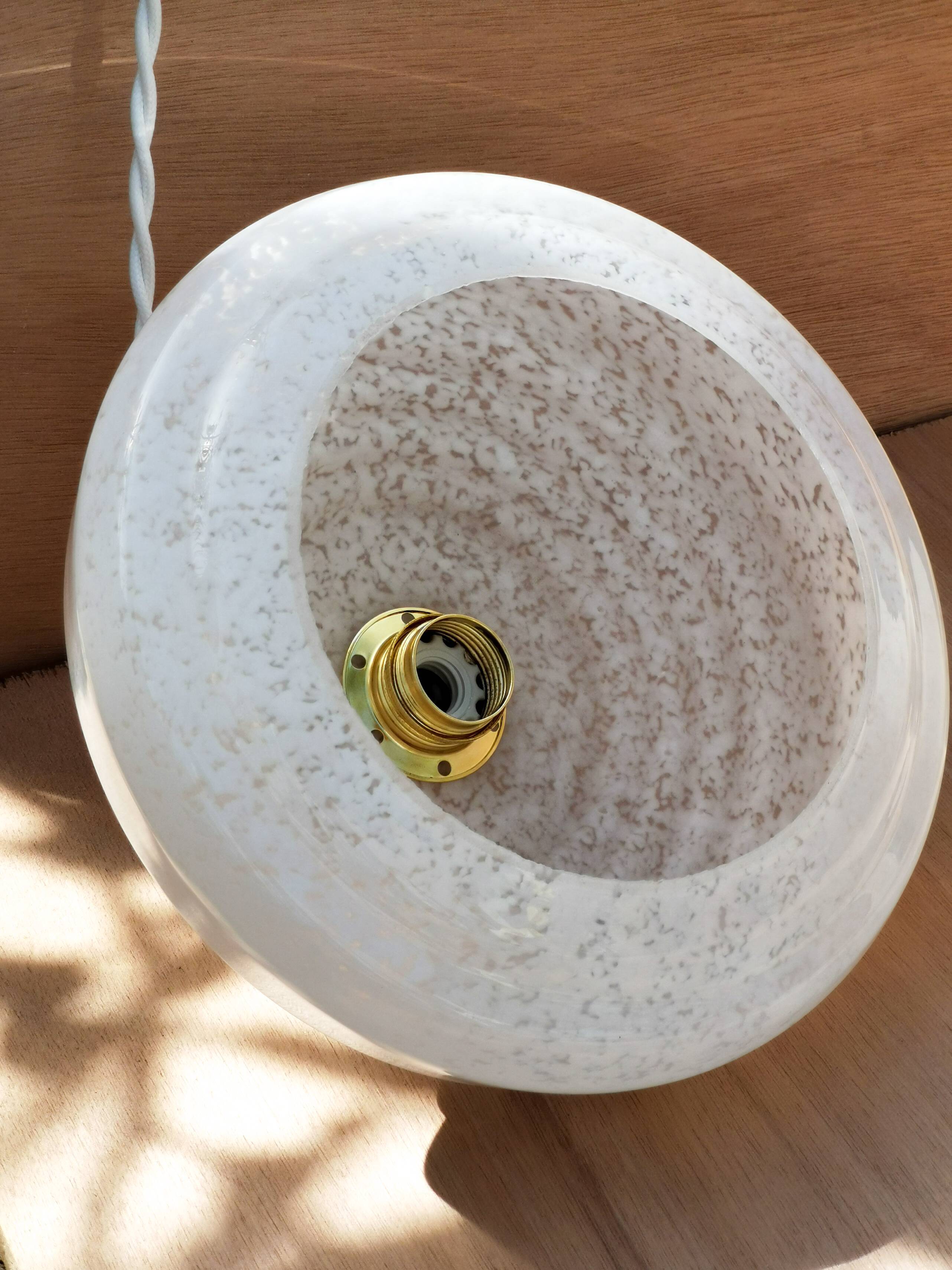 Round walkman clichy glass