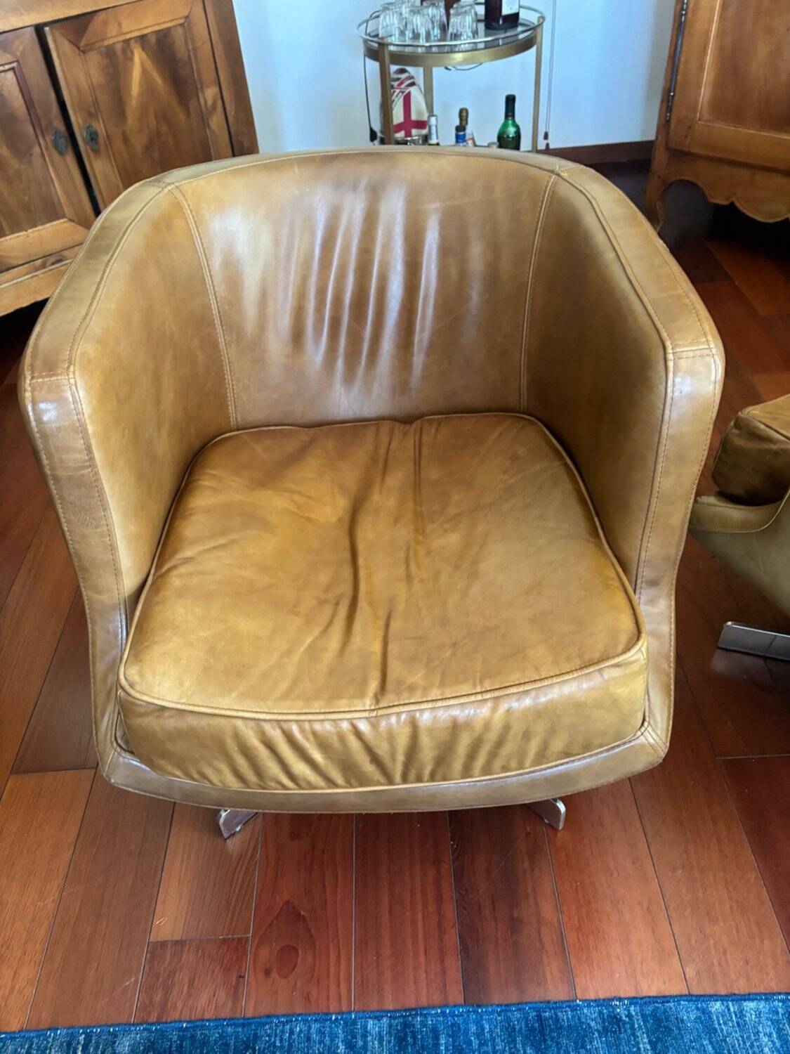 Paire de fauteuils pivotants Flamant cuir cognac, style Design 1970