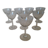 8 crystal white wine glasses from Baccarat, model Magenta Grain De Ri.