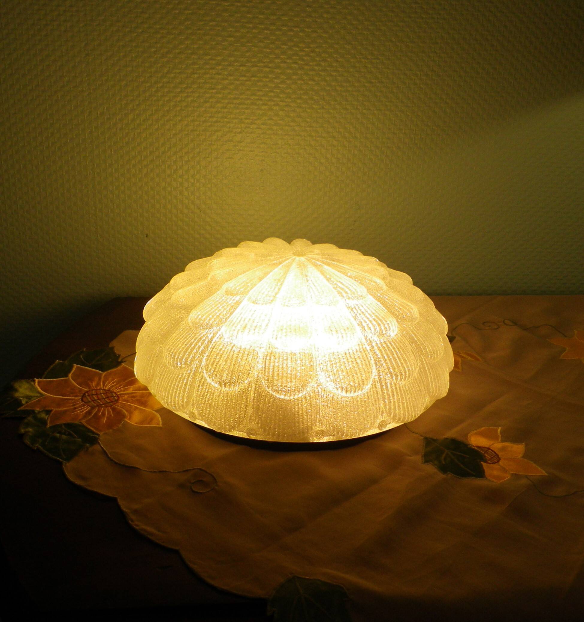 Flower-shaped press glass and glass ceiling light