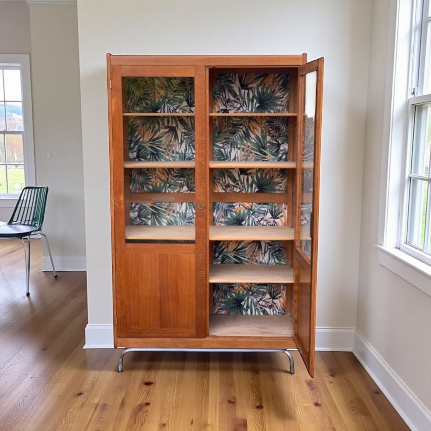 Glass cabinet from a primary school, 1950.