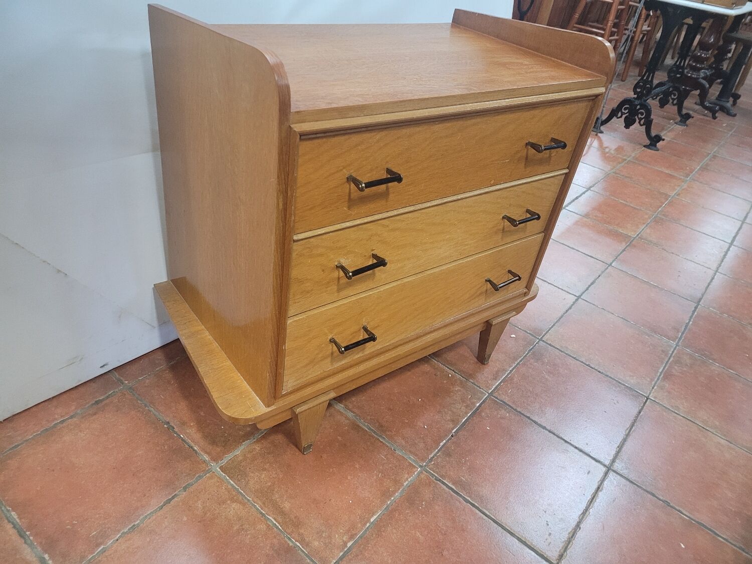 Commode scandinave en chêne des années 60