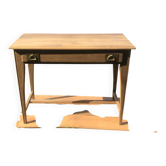 Desk table