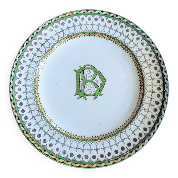 Plat rond ancien Creil & Montereau décor “Venetian”  fin XIXe