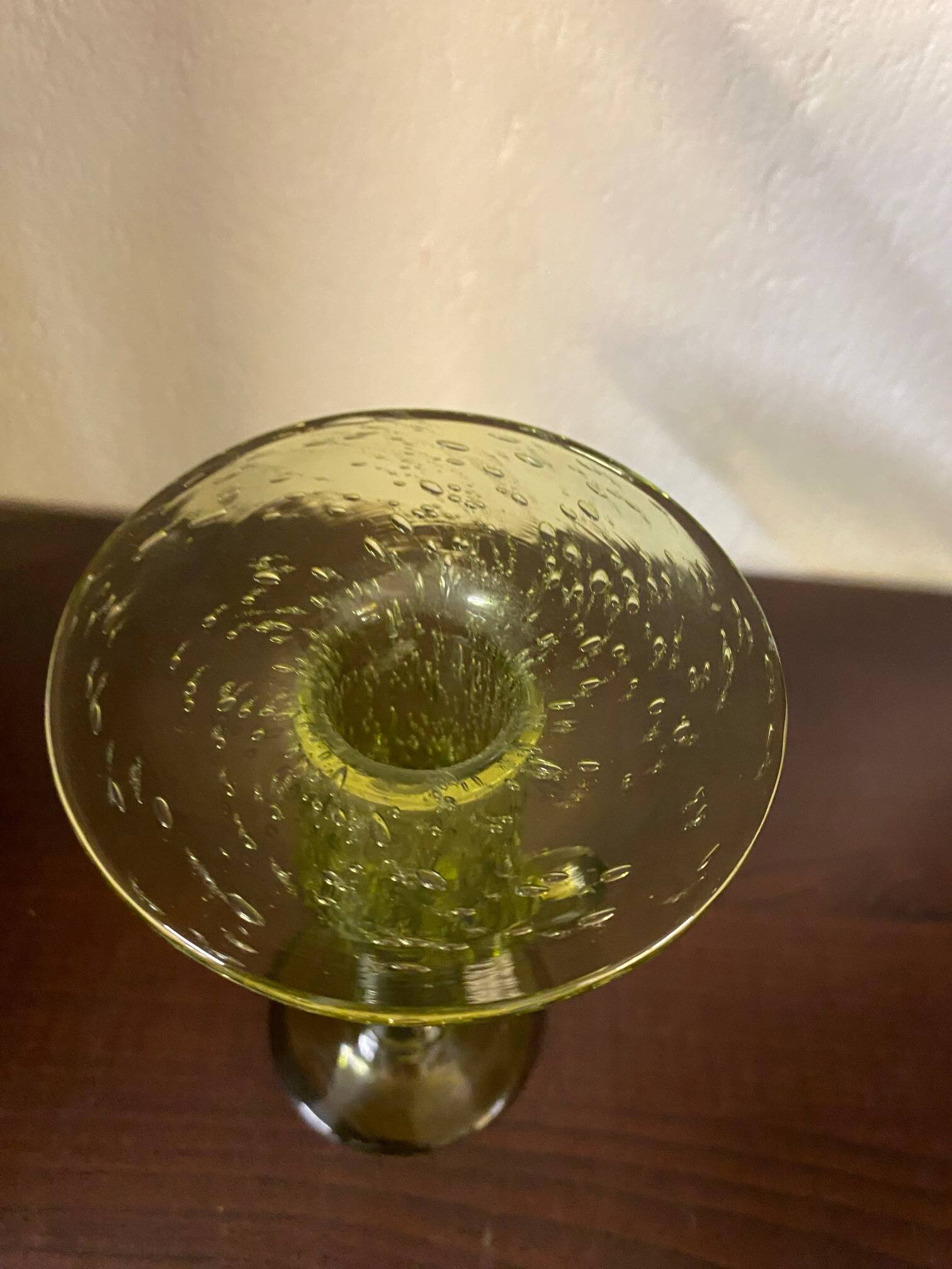 Biot candle holder in blown glass with anise green bubbles and handle