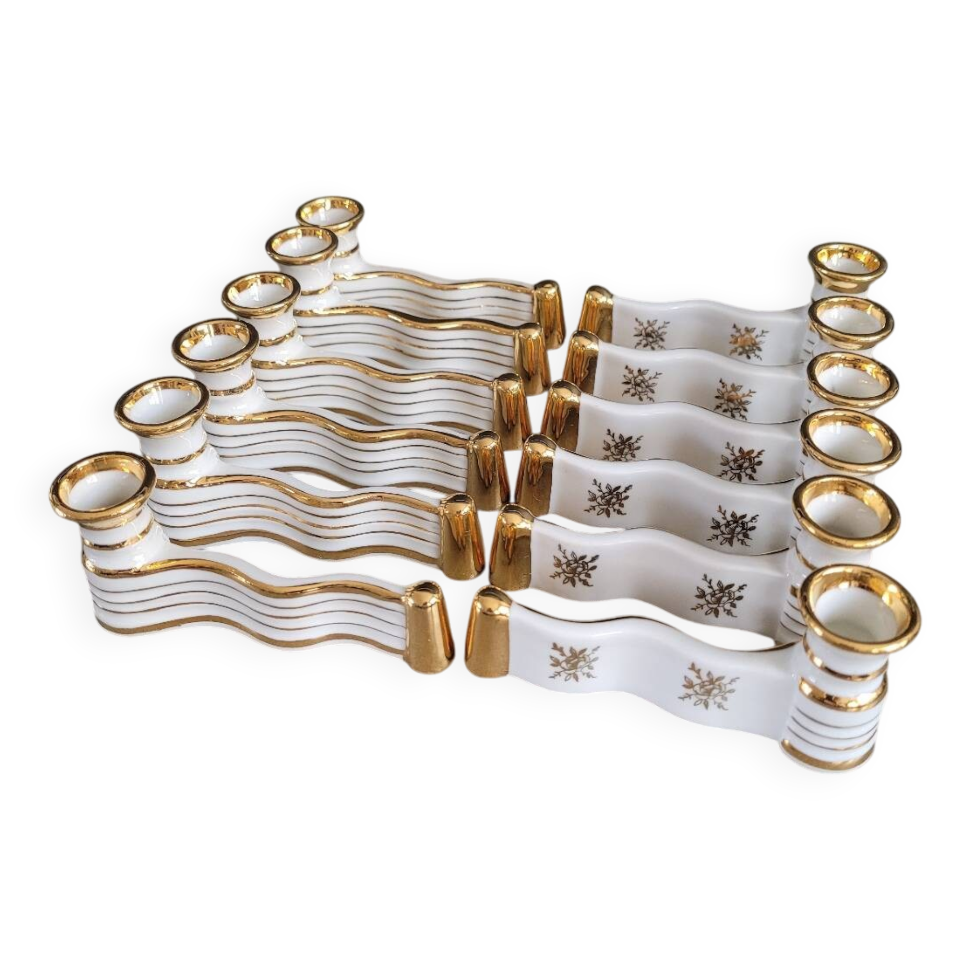 12 Limoges art porcelain knife rests in their case