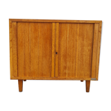 Burwood curtain buffet, 50s
