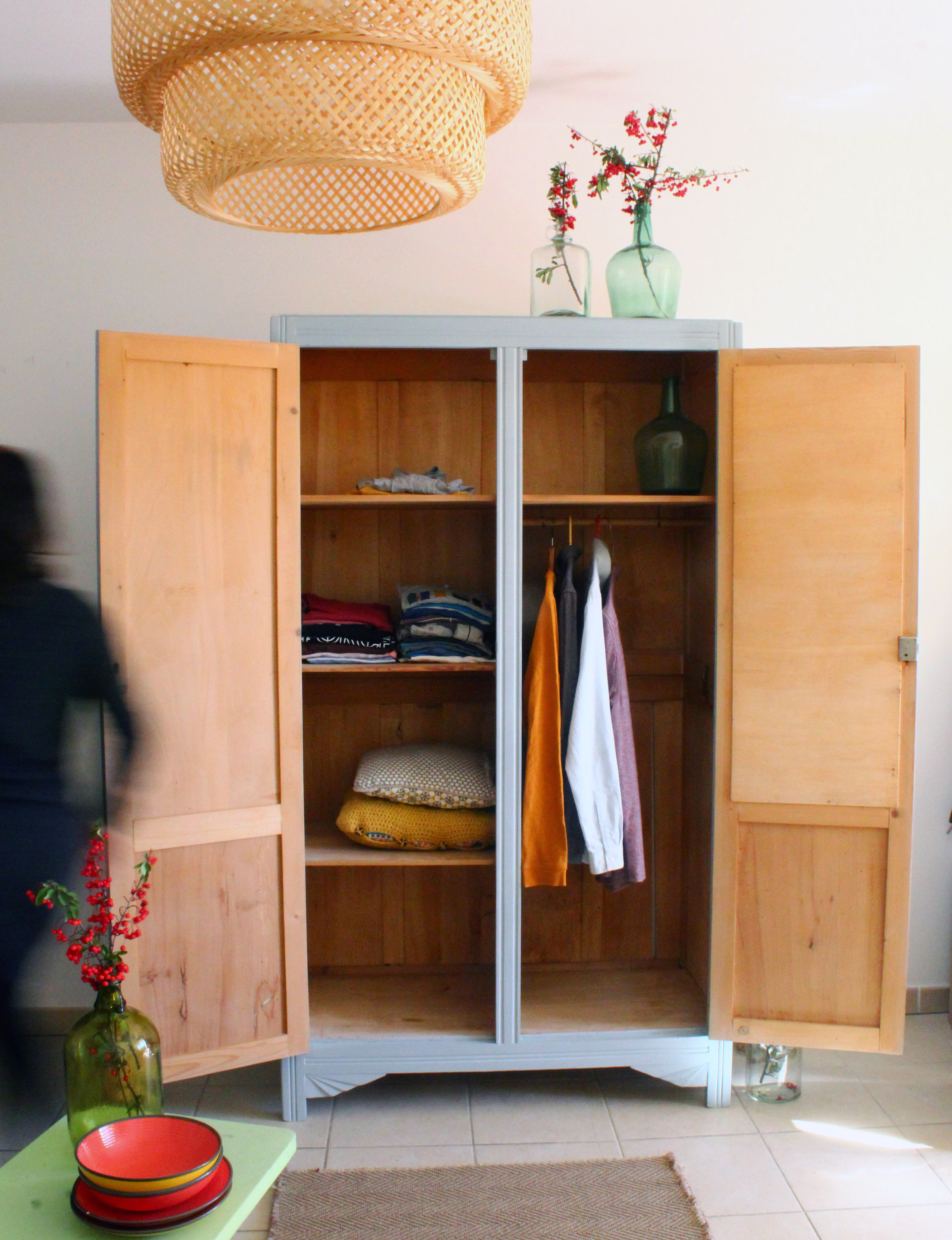 Parisian wardrobe year 60