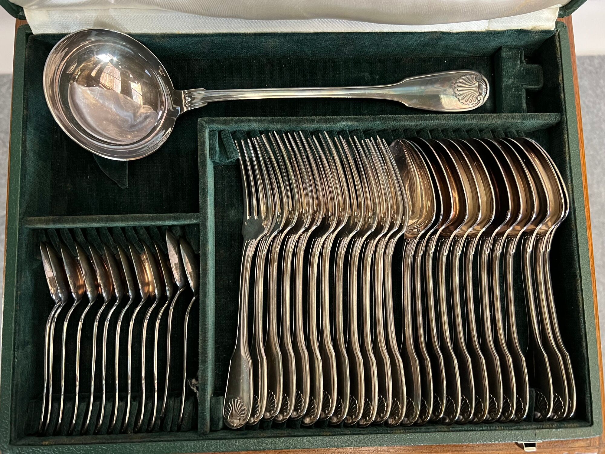 Christofle set 37 pieces