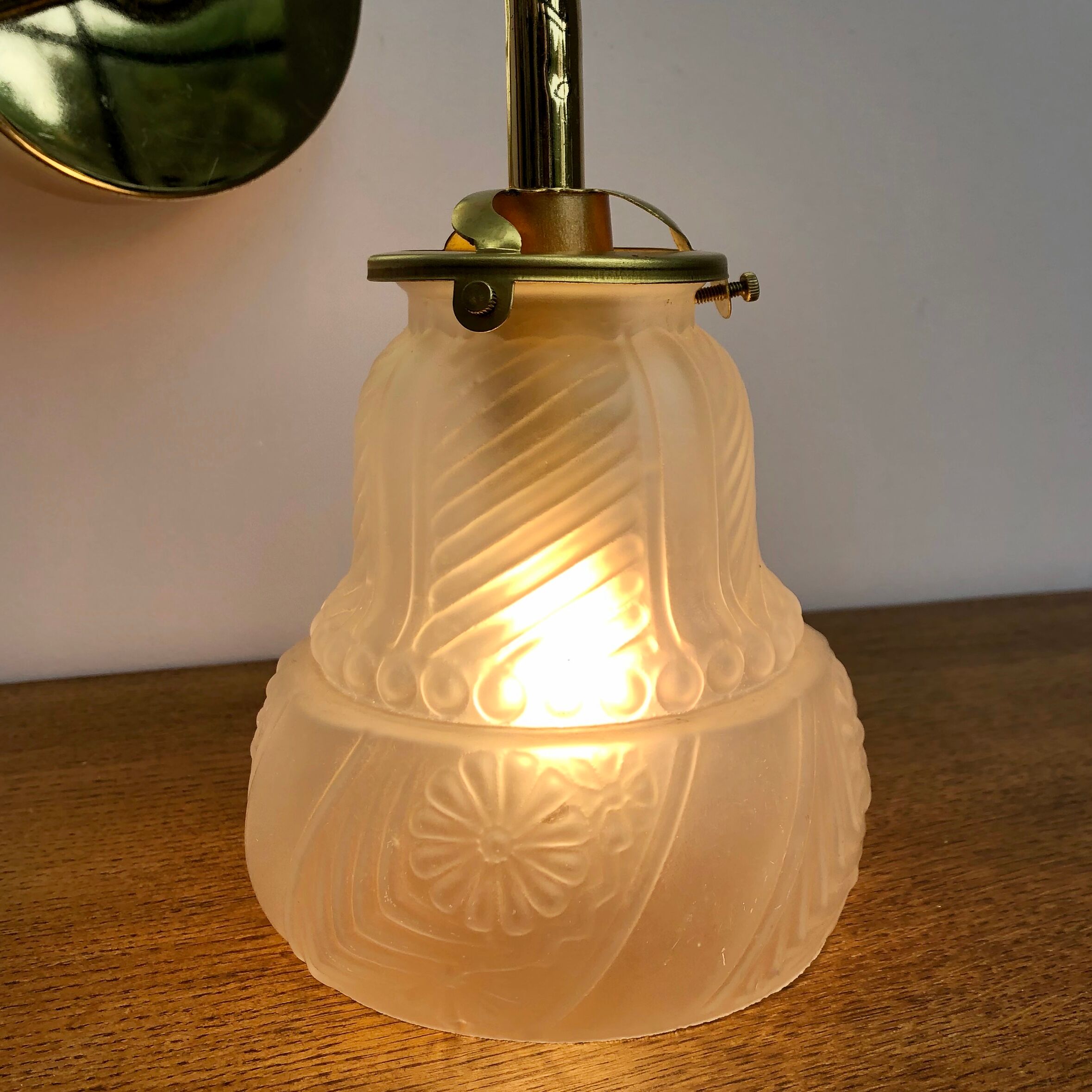 Gold bent wall light vintage tulip in frosted glass