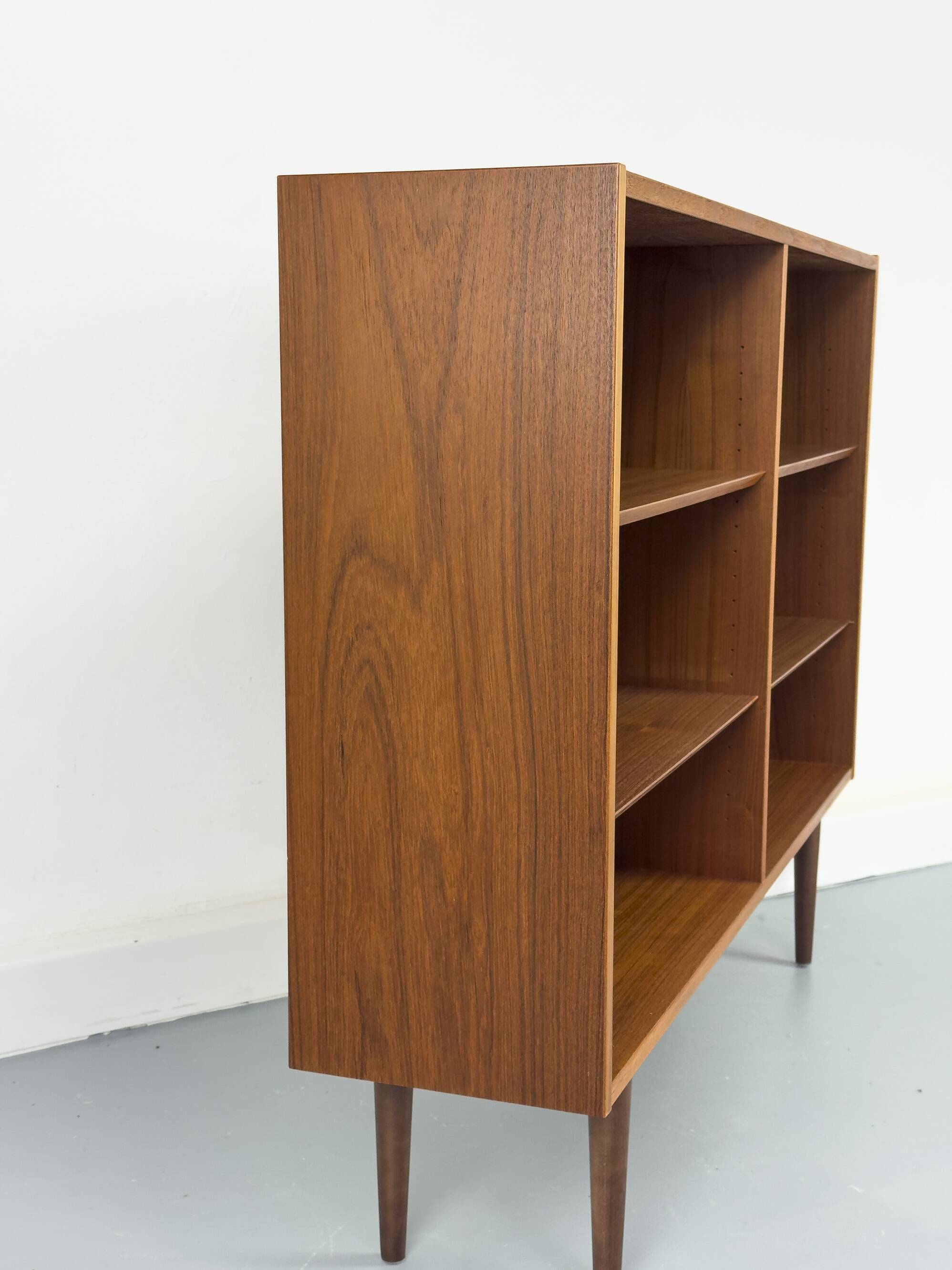 Vintage Danish Teak Bookshelf by Carlo Jensen for Hundevad & Co., 1960s
