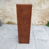 Curtain cabinet