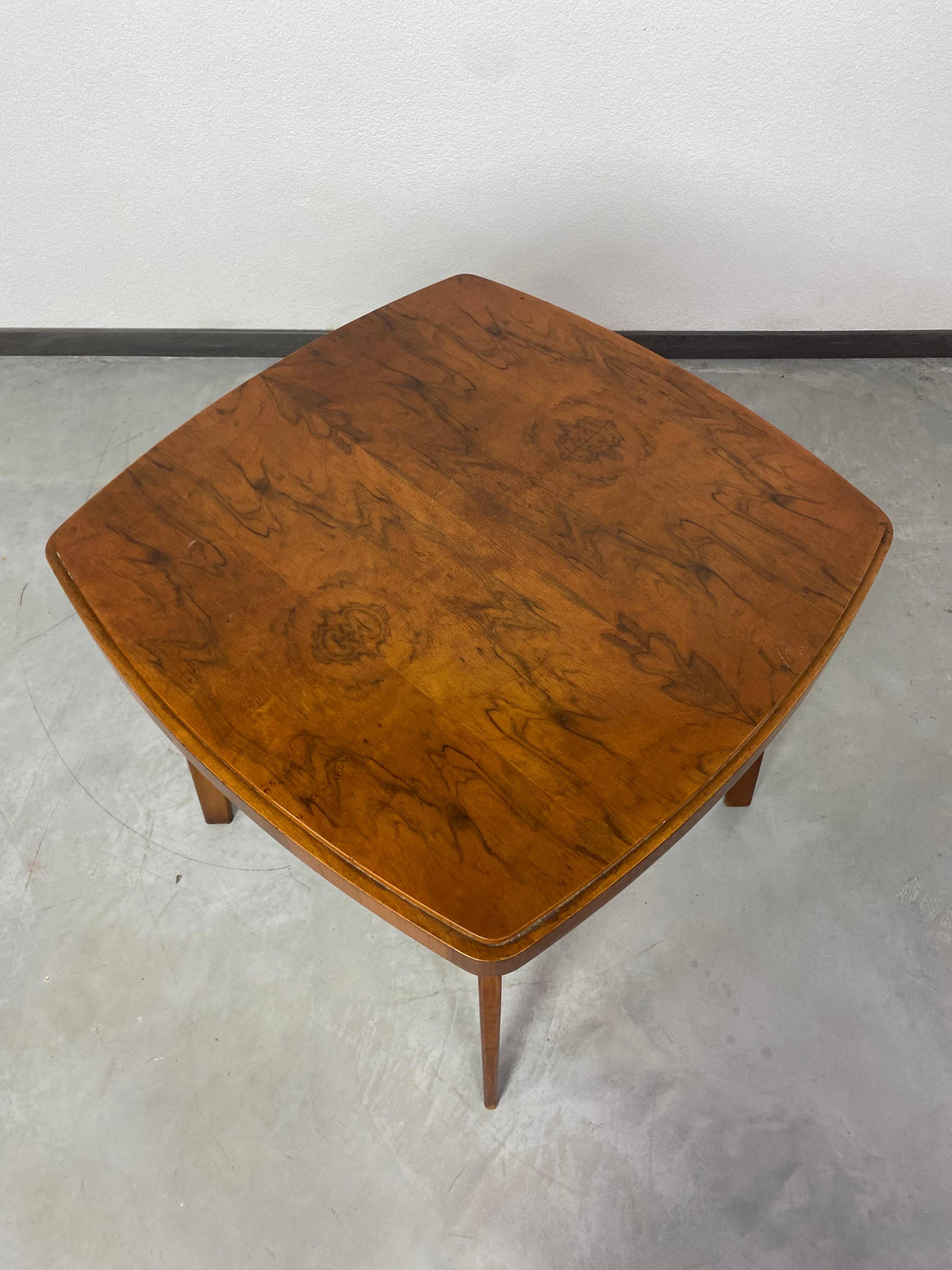 Crab coffee table by architect Jindřich Halabala for Tatra NP