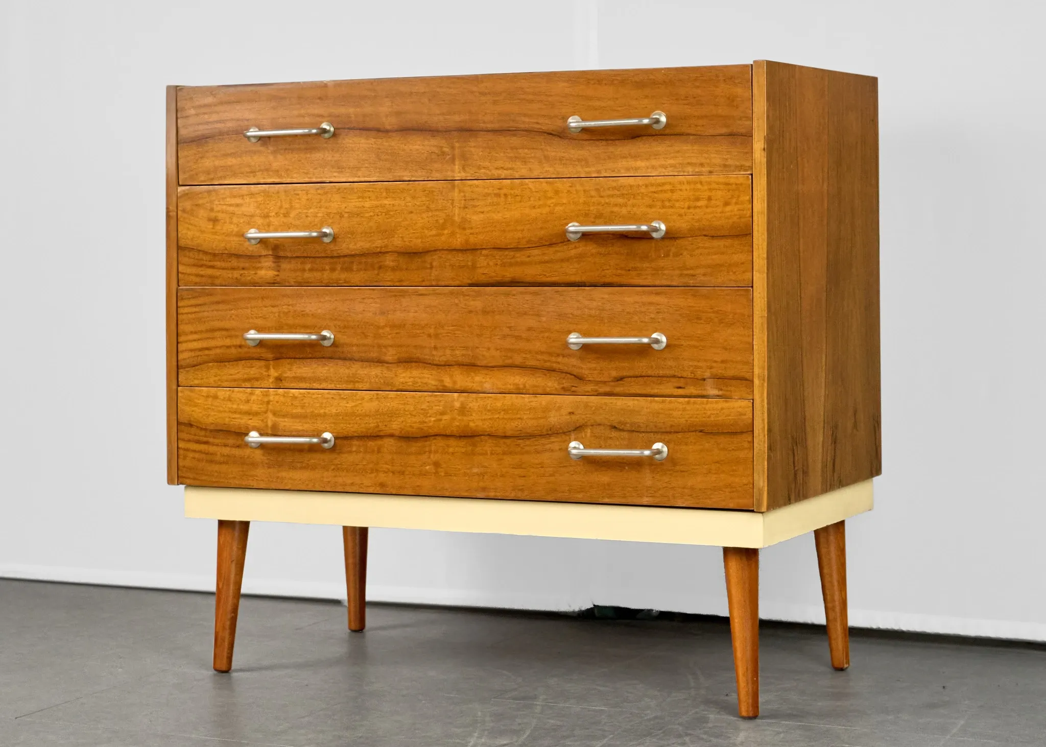 Commode vintage / Table de maquillage, années 1960, Tchécoslovaquie