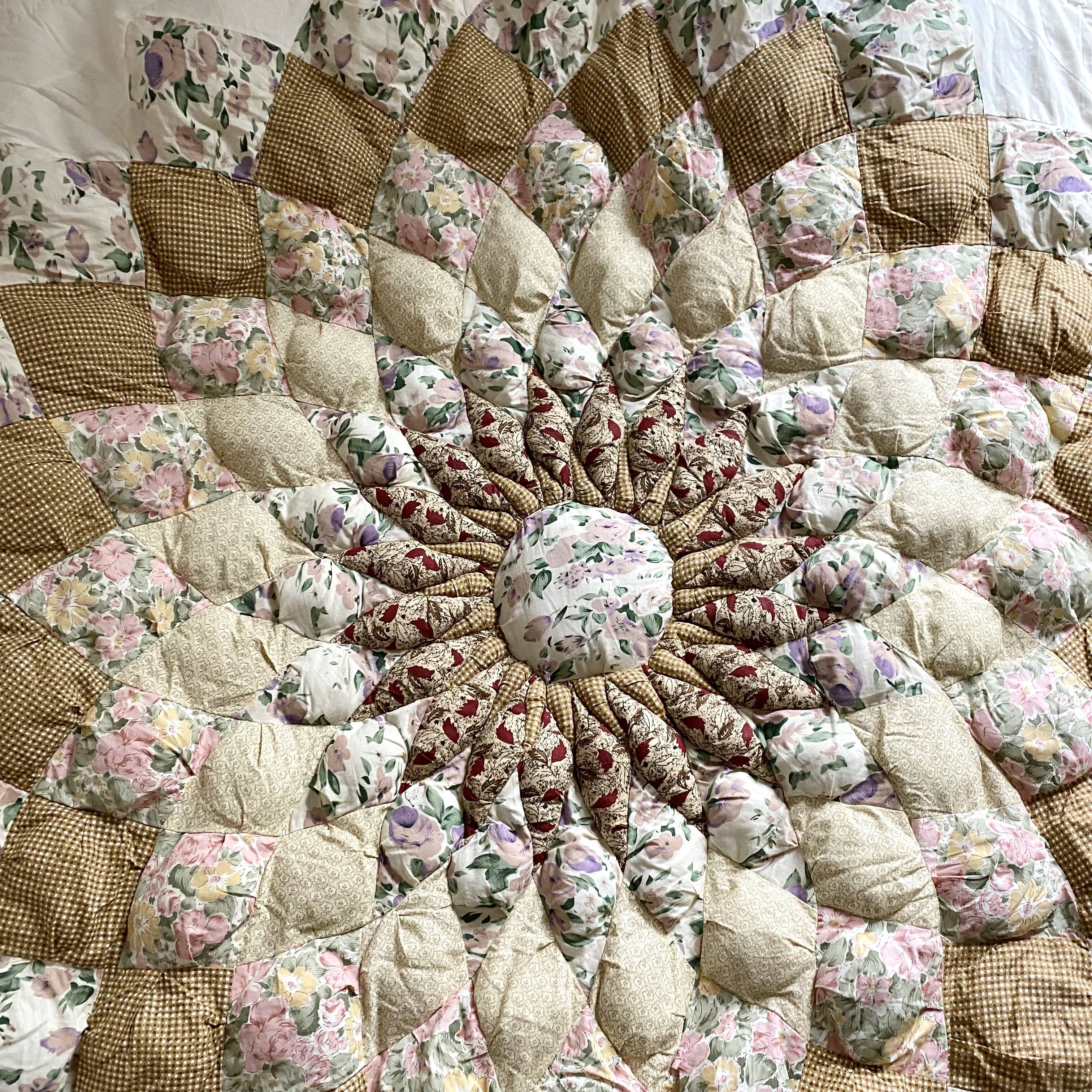 Quilted patchwork bed cover