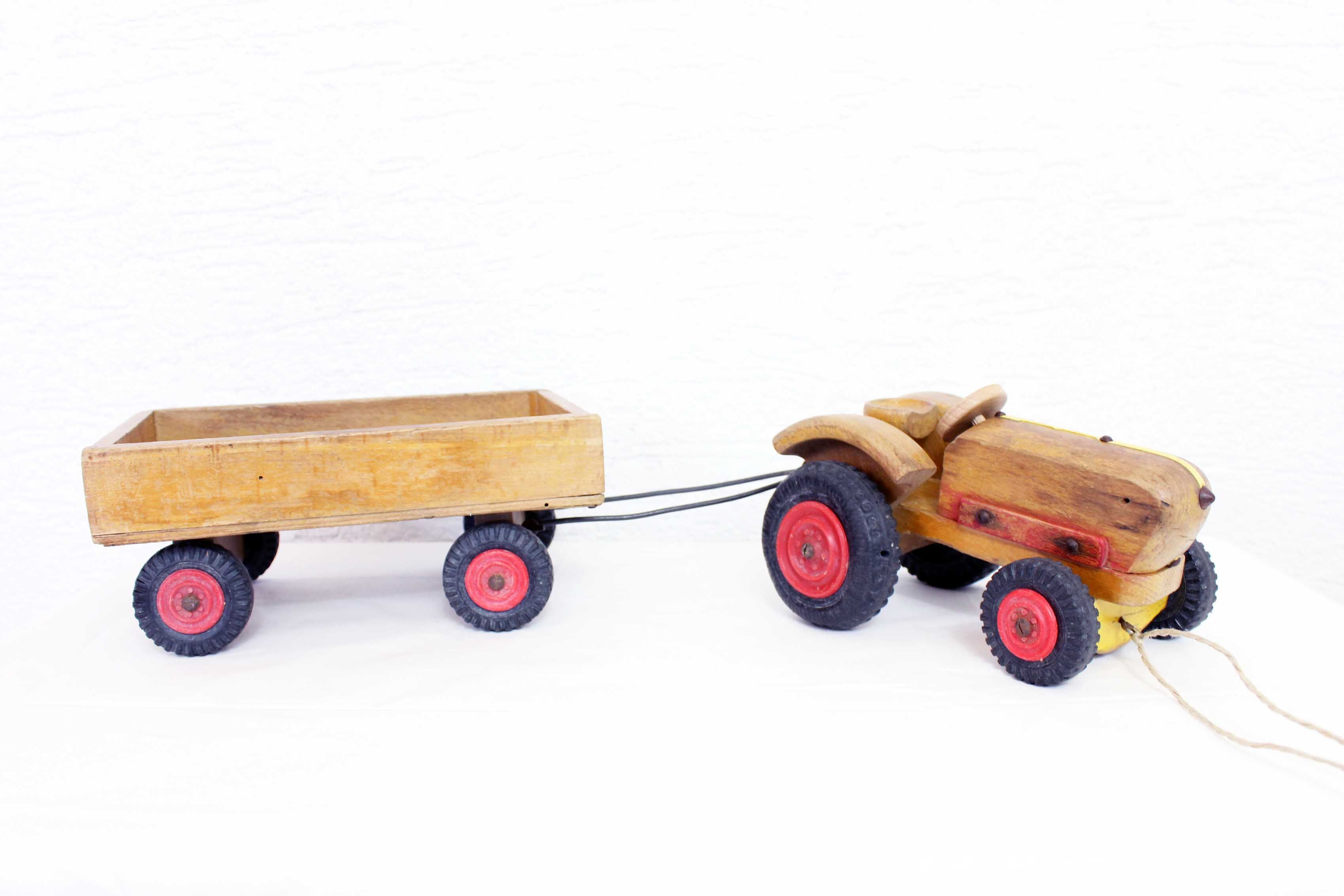 Authentic wooden toy label "Spielgut", Tractor and trailer