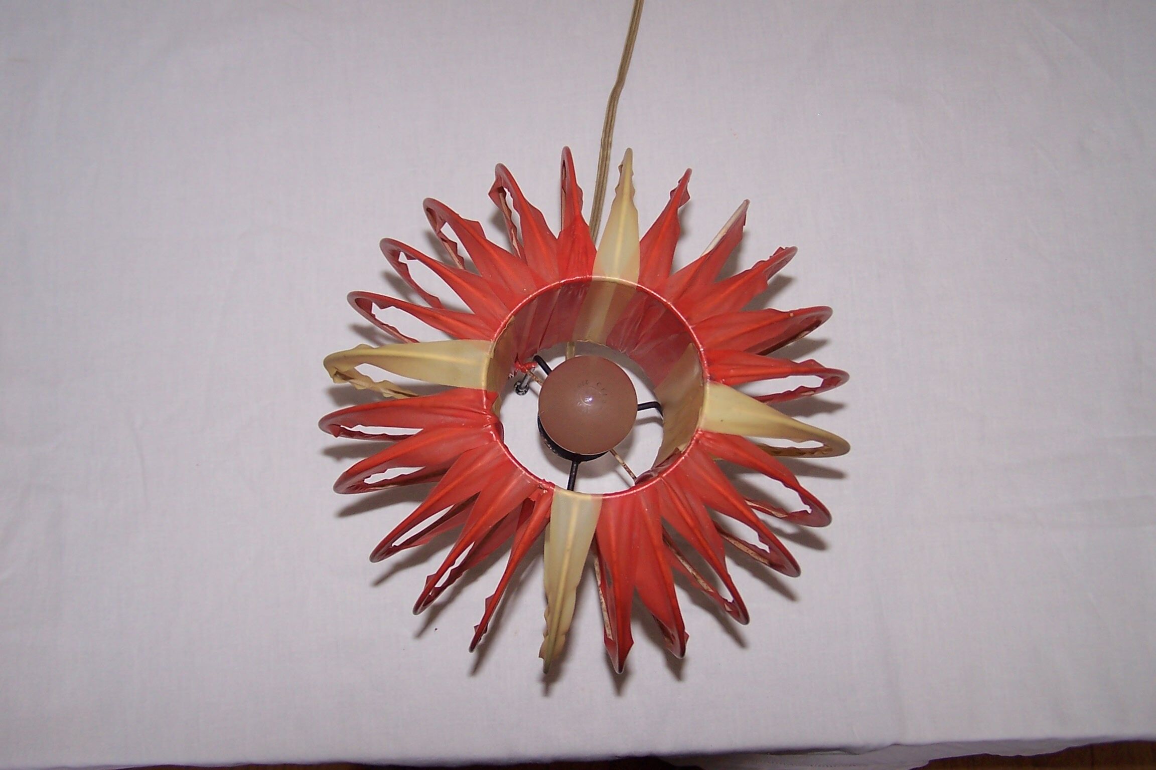 Tripod lamp of the 50s