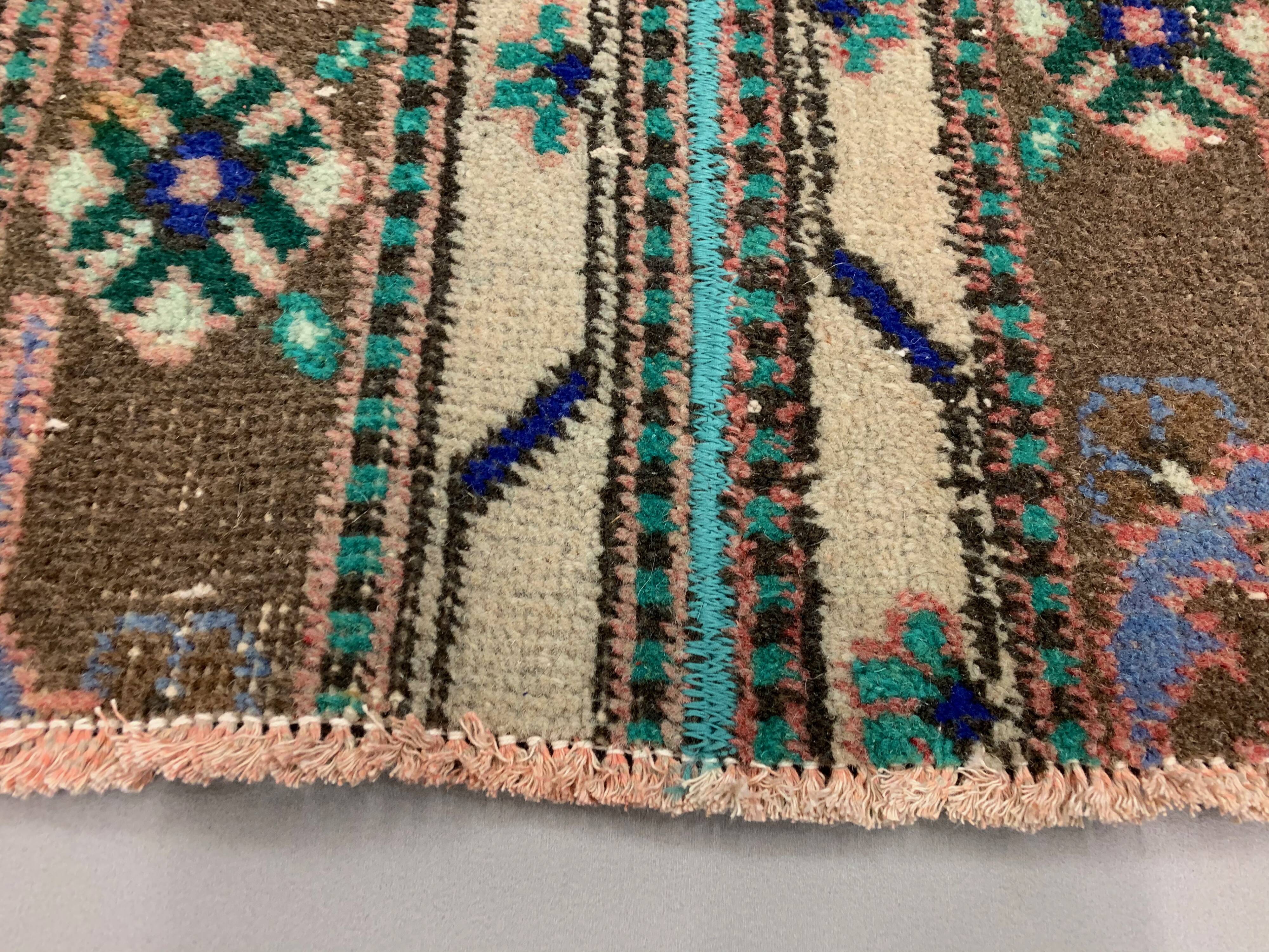 Distressed Turkish Rug 110x72 cm Vintage Shabby, Tribal Red, Green, Brown Small