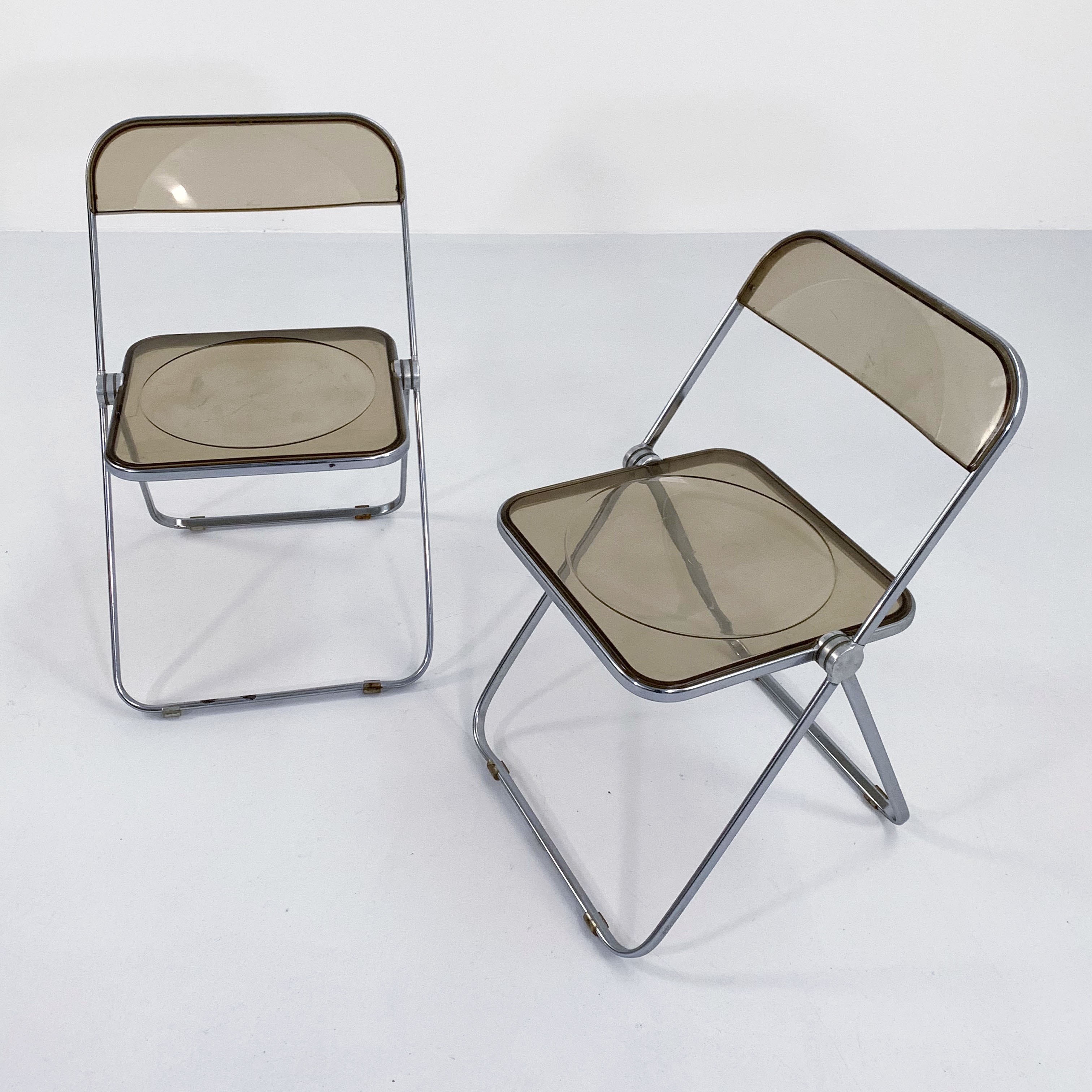 Set of 2 Plia chairs smoked by Giancarlo Piretti for Castelli, 1960