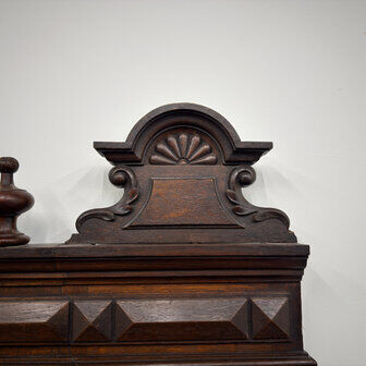 Classic English wardrobe coat rack